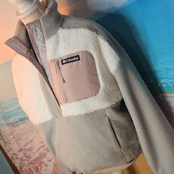 Columbia Lodge Sherpa In Dove Sea Salt Color Medium - Picture 5 of 8